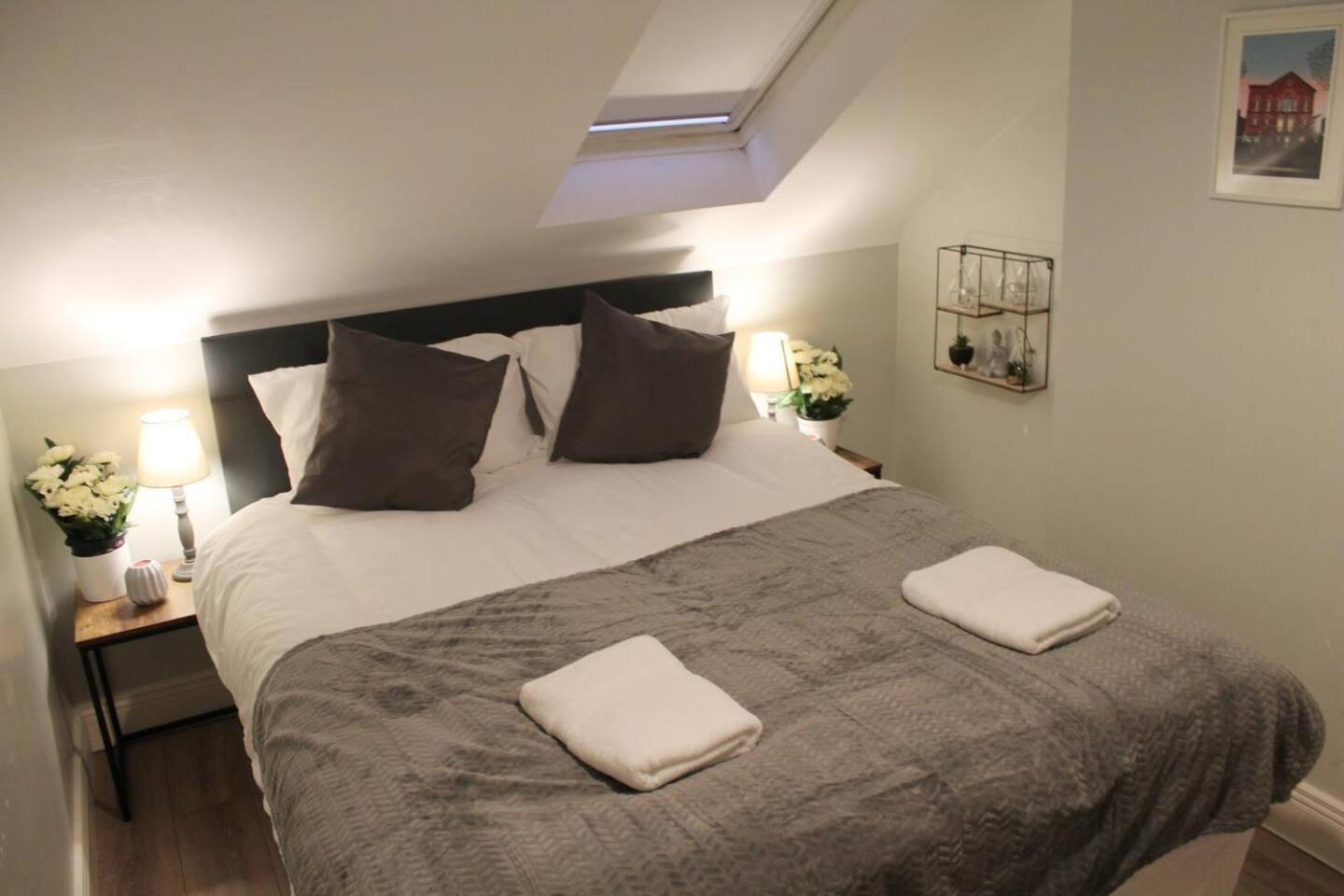 4 Bed Boutique House Lisburn Road Villa Белфаст Екстериор снимка